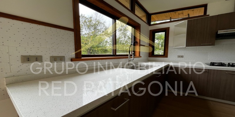 Araucanía, Chile, Araucanía, 4 Habitaciones Habitaciones, ,3 BathroomsBathrooms,Casa,Venta,1438